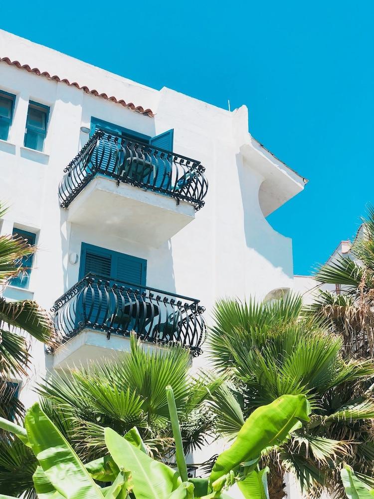 Appartement Baia Degli Dei à Giardini-Naxos Extérieur photo